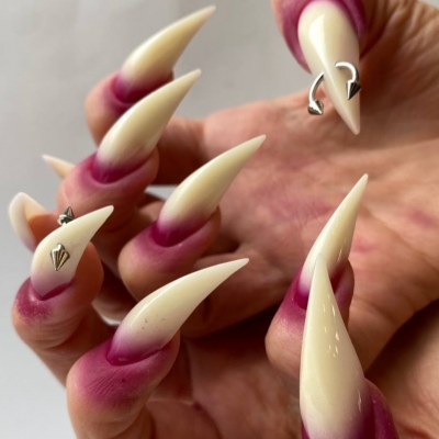 верхні форми для нарощування кігтів 