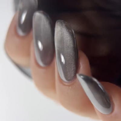 гель-лак  "котяче око" Metal Glass