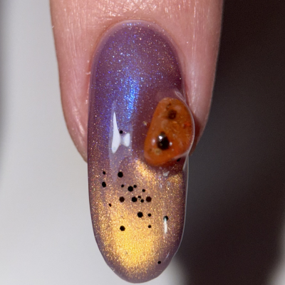 гель-лак “котяче око” Ugly 