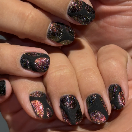 гель-лак "котяче око" Reflective