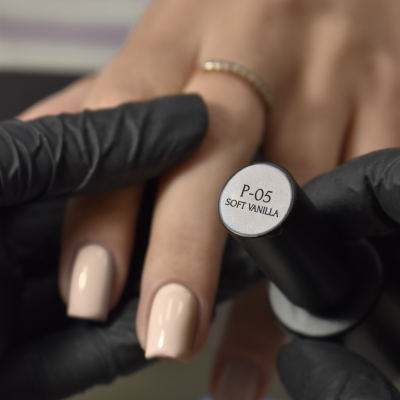 гель-лак ADORE professional 8мл P-05 - soft vanilla